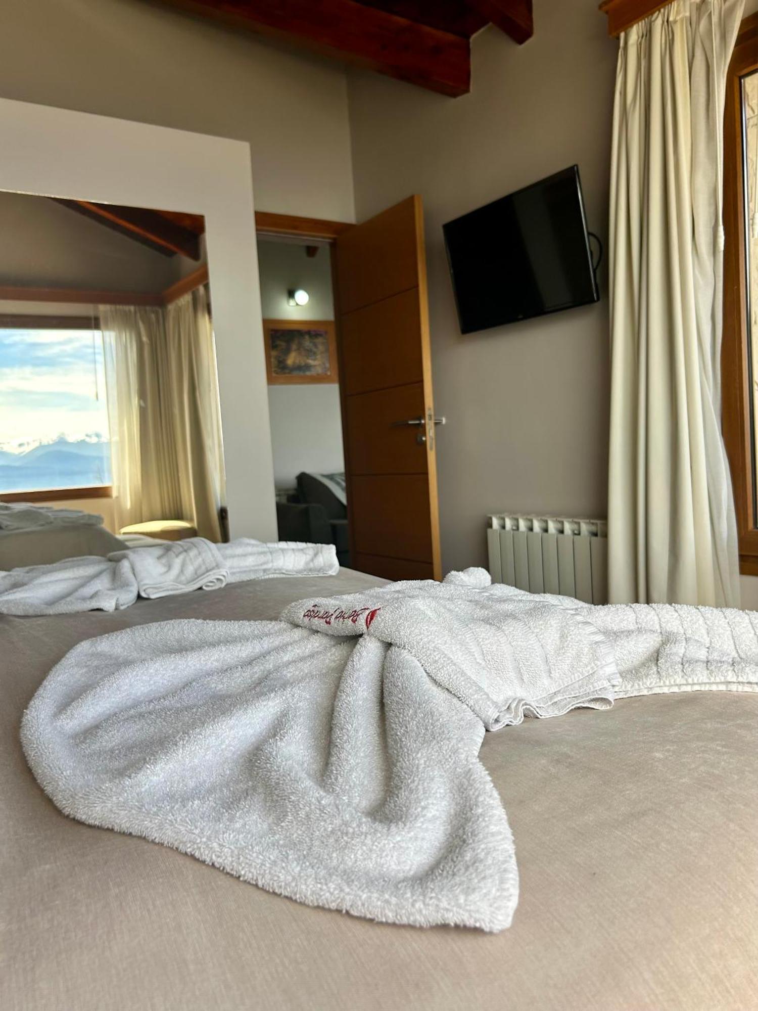 Bahia Paraiso Luxury Suites Boutique Hotel San Carlos de Bariloche Extérieur photo
