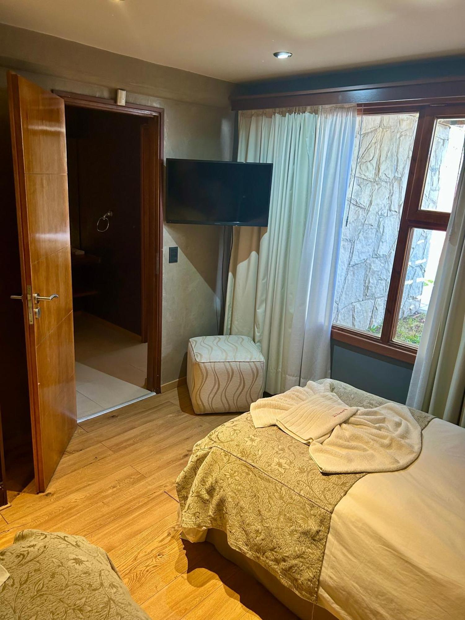 Bahia Paraiso Luxury Suites Boutique Hotel San Carlos de Bariloche Extérieur photo